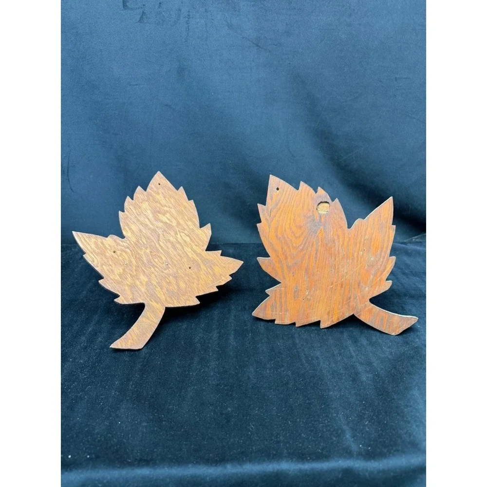 Vintage Rustic Wood Maple Leaf Wall Shelf Shelves (2) Cabin Core Canada Leaves